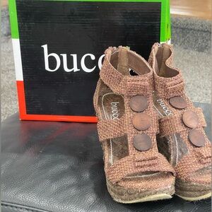 Great for summer Bucco wedges !!